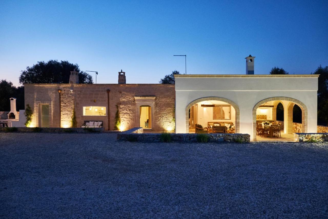 Casolare Degli Ulivi Villa Остуни Екстериор снимка
