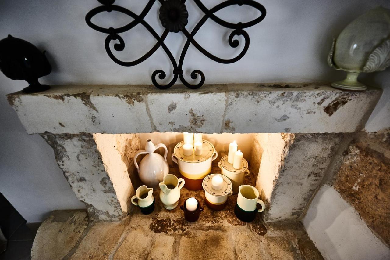Casolare Degli Ulivi Villa Остуни Екстериор снимка