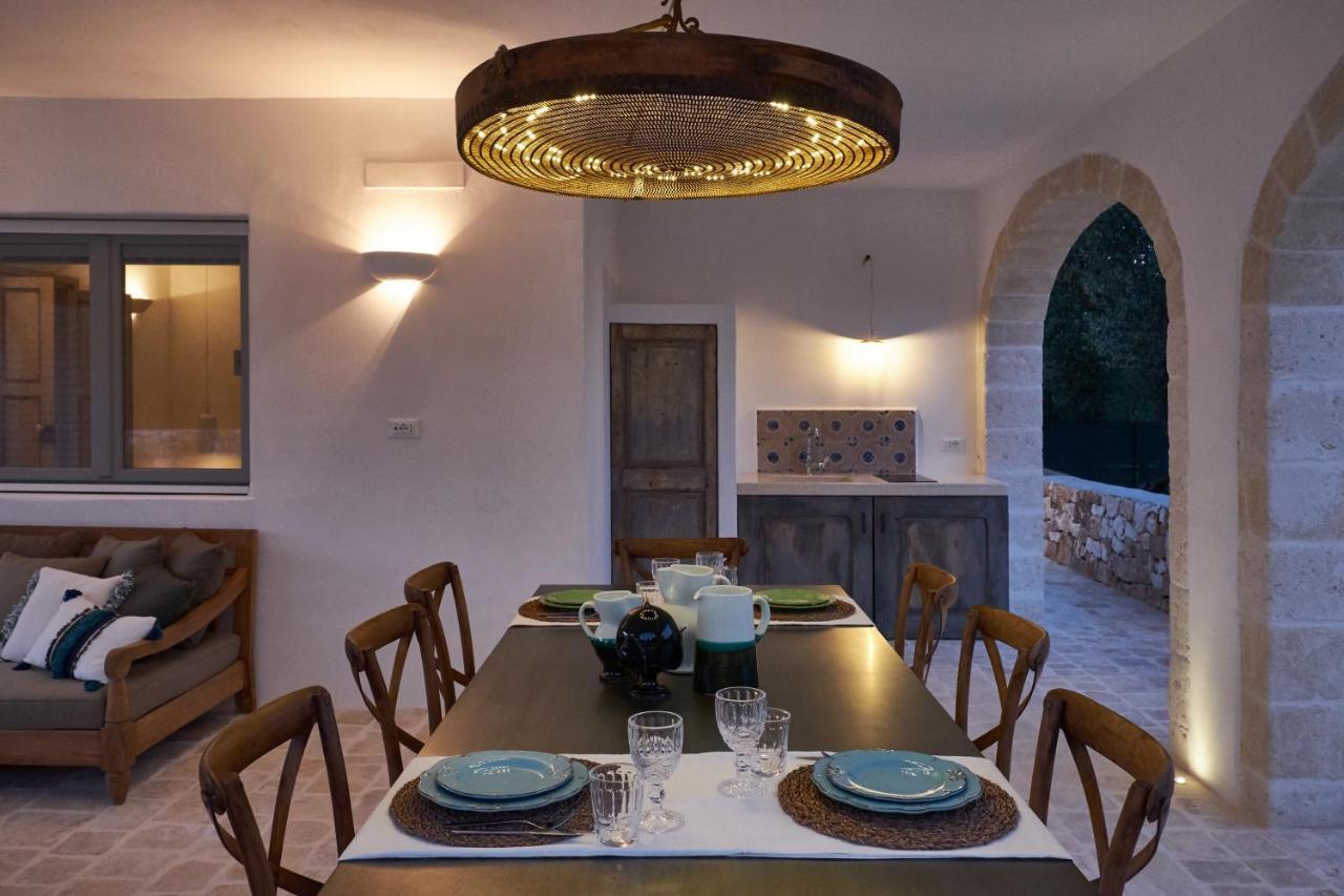 Casolare Degli Ulivi Villa Остуни Екстериор снимка