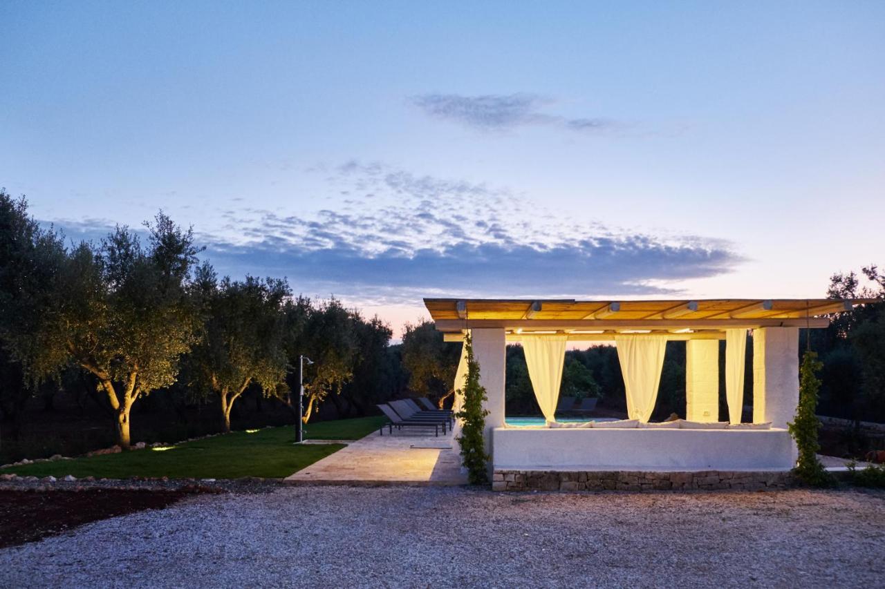 Casolare Degli Ulivi Villa Остуни Екстериор снимка