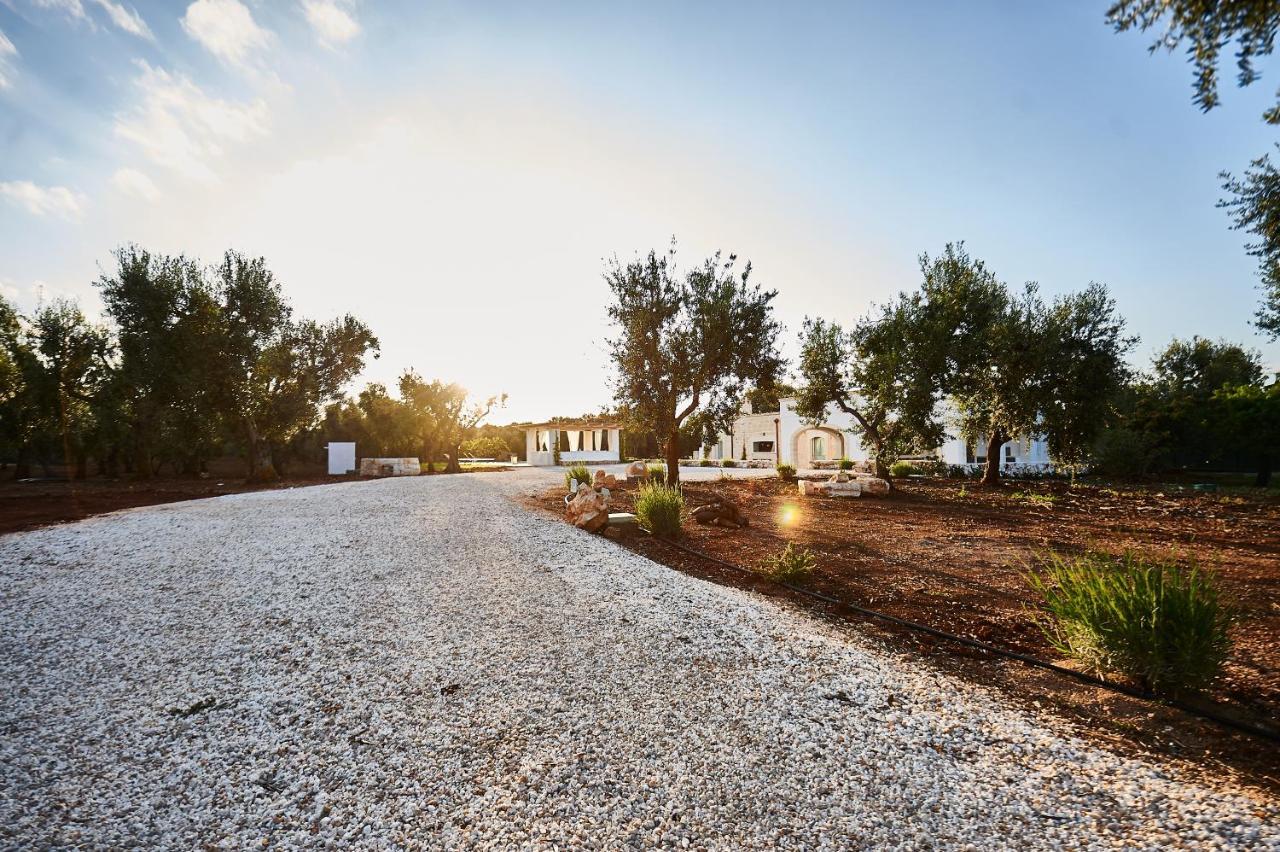 Casolare Degli Ulivi Villa Остуни Екстериор снимка