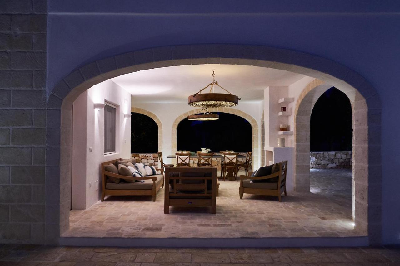 Casolare Degli Ulivi Villa Остуни Екстериор снимка